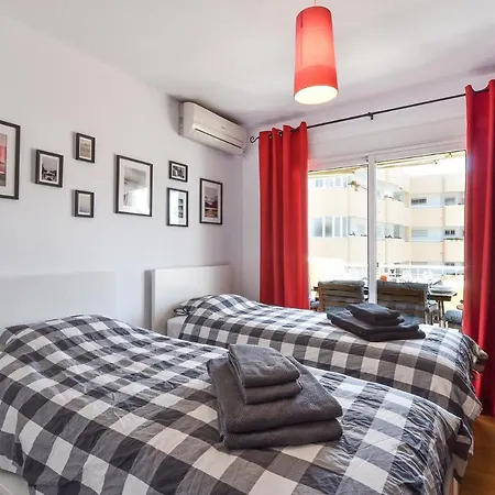 La Duquesa Penthouse فوينخيرولا