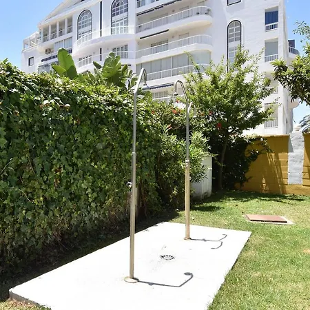 La Duquesa Penthouse דירה פואנגירולה